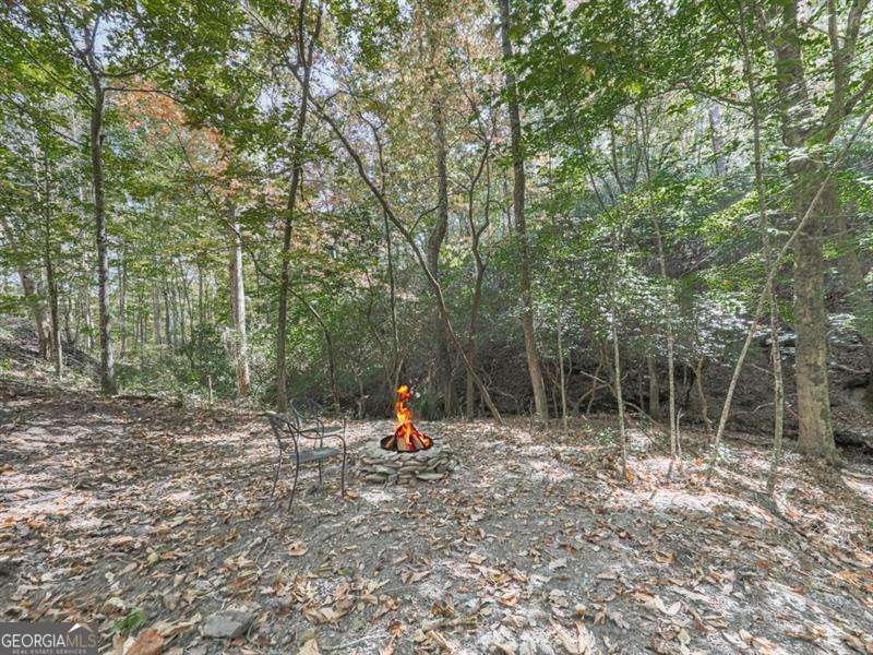 1166 Upper Sweetwater Trail White - 31