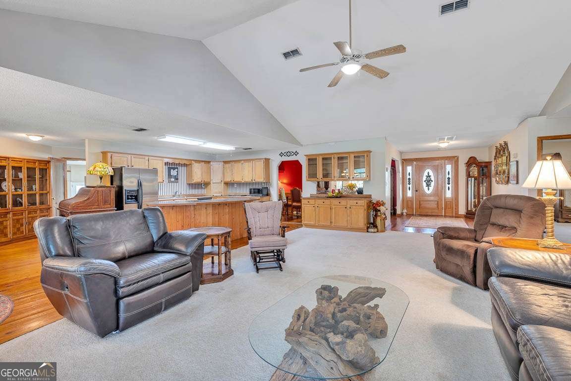 220 Chickasaw Road Hoboken - 40