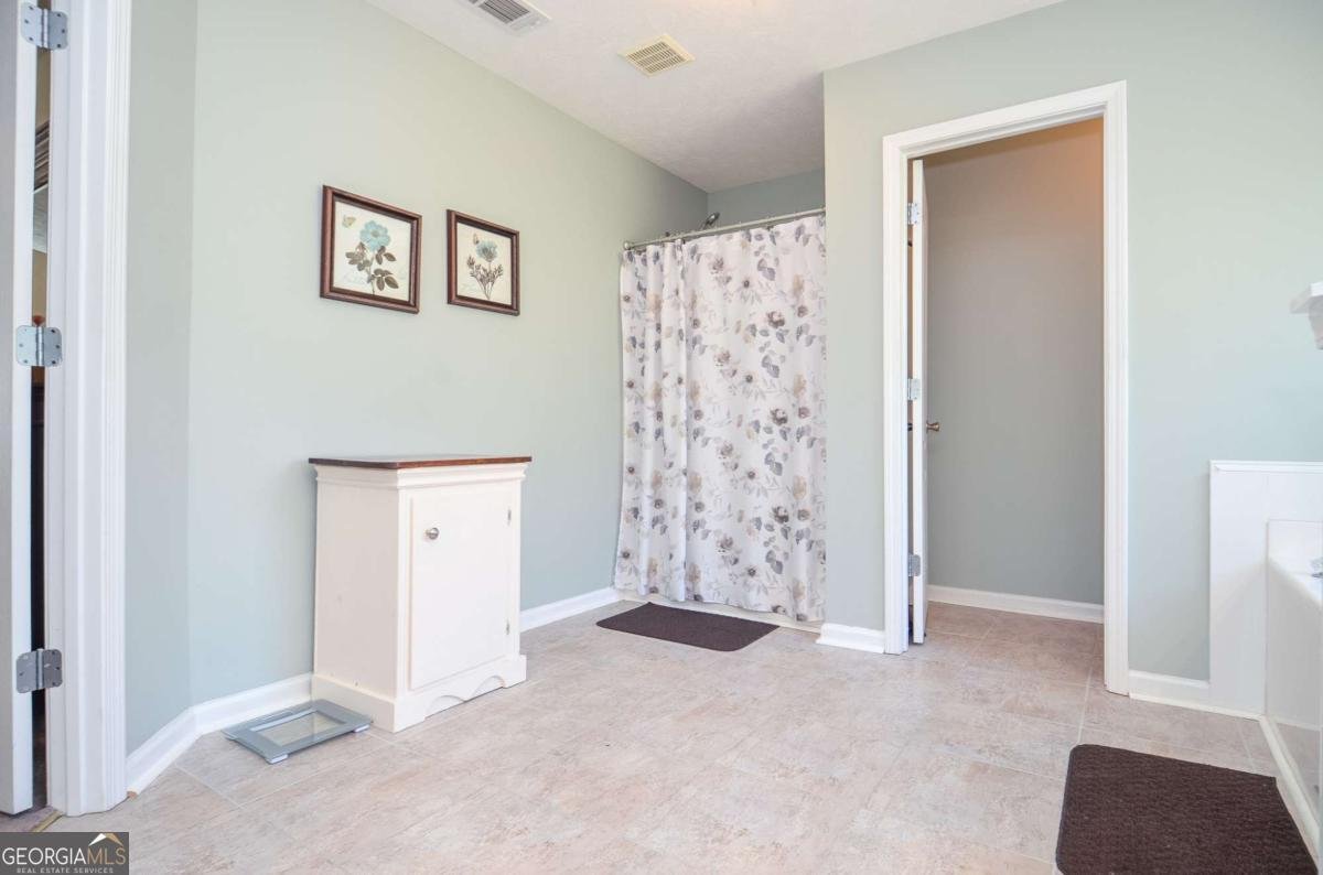 2381 Temple View Court Snellville - 30