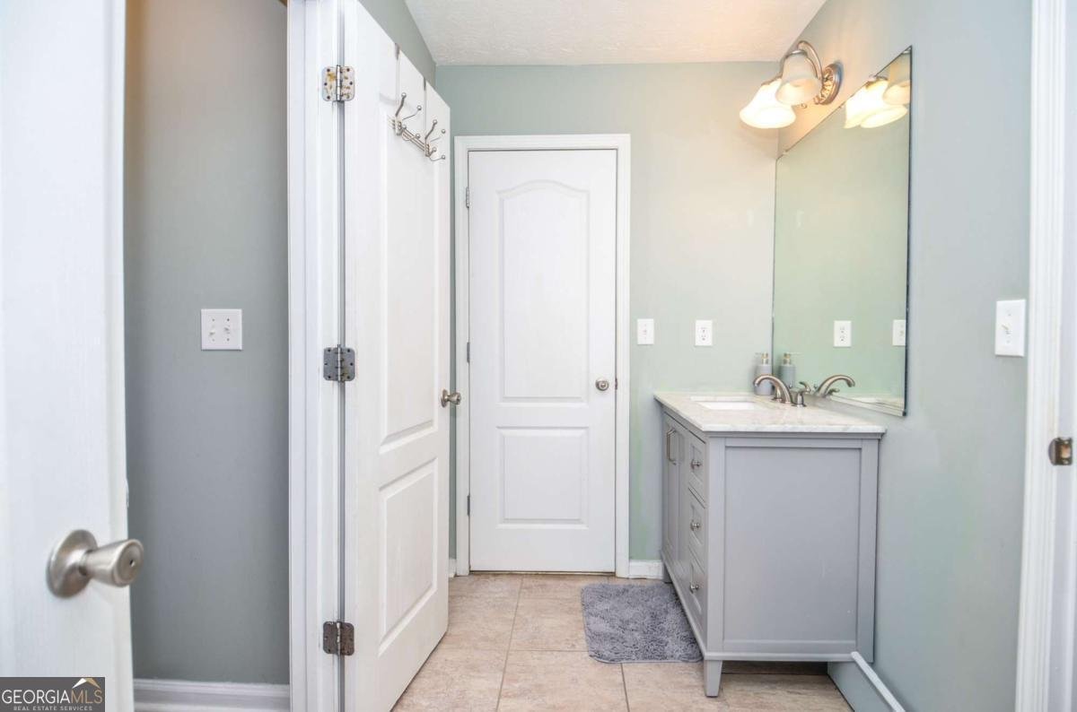 2381 Temple View Court Snellville - 34