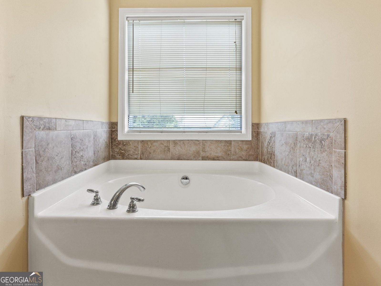 216 Hearthwood Drive Kathleen - 17