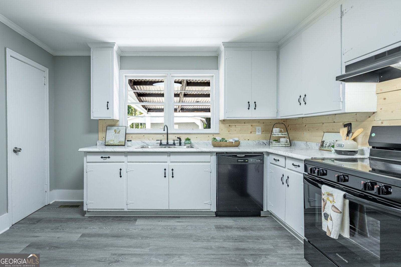 26 Lady Marian Drive Rome - 7