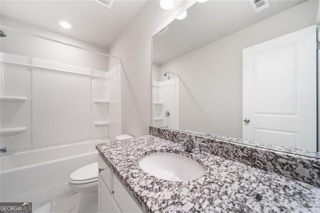 2945 Vinca Drive Buford - 28