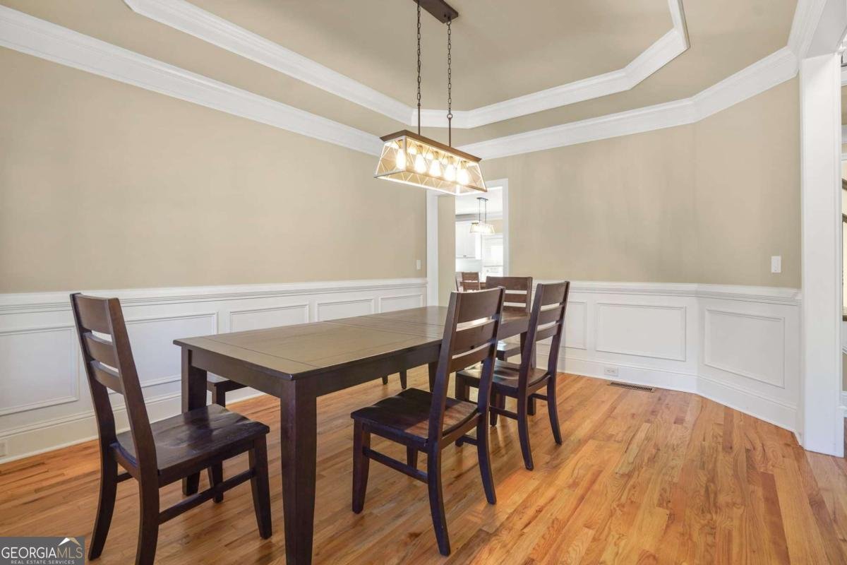 955 Gardiner Circle Suwanee - 27