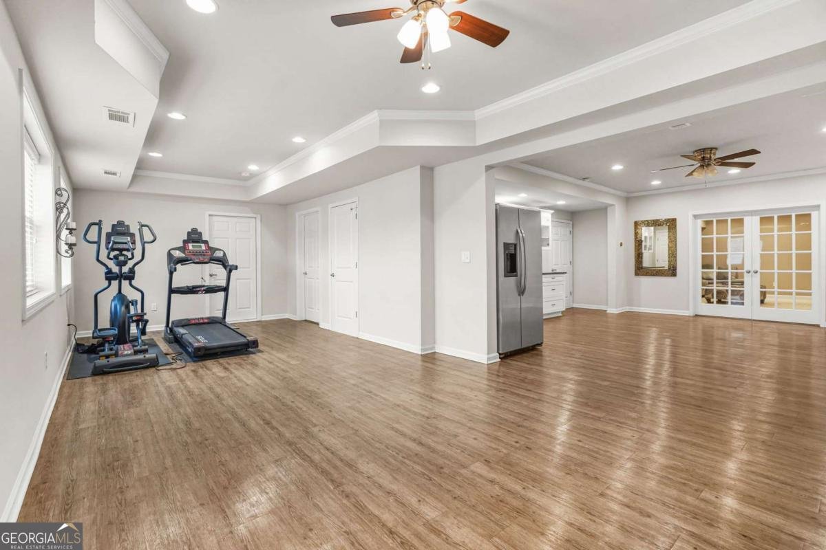 955 Gardiner Circle Suwanee - 52