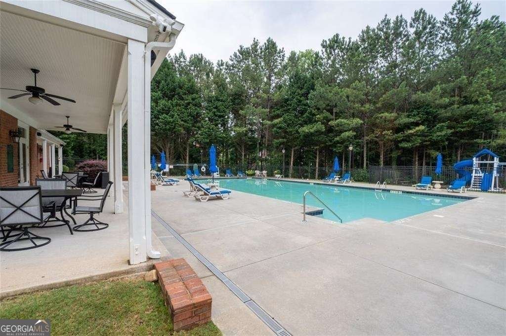 2333 BARRINGTON TRACE Circle Atlanta - 21