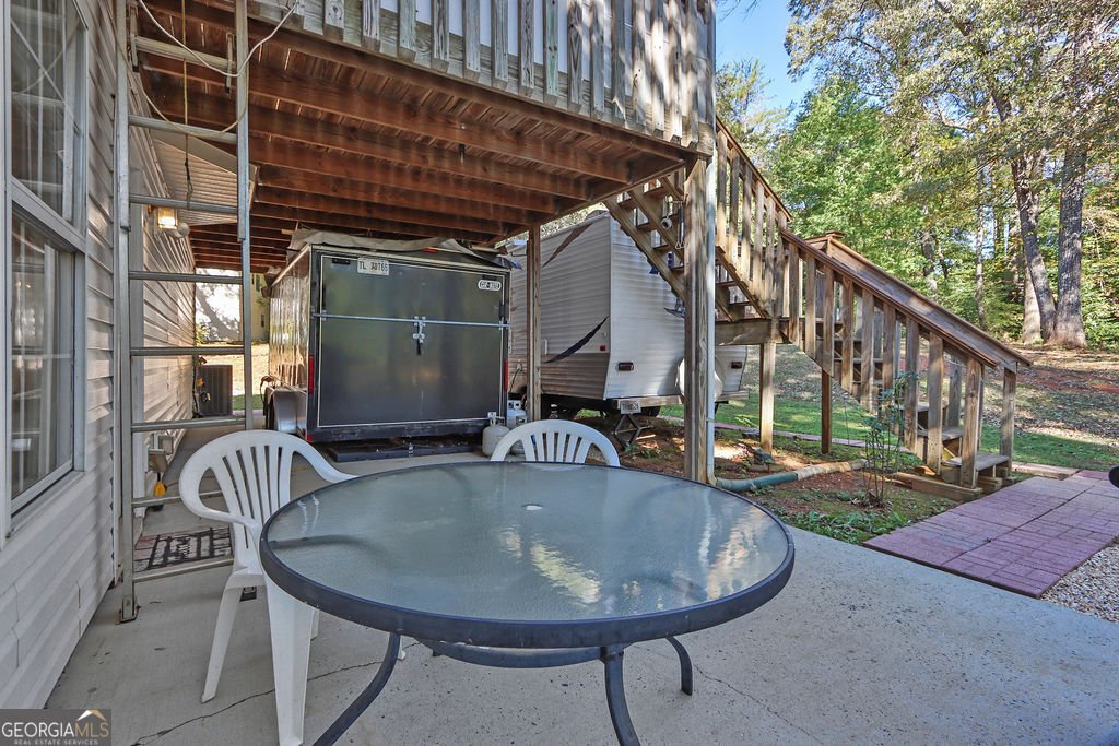 7343 Peacebrook Drive Flowery Branch - 28