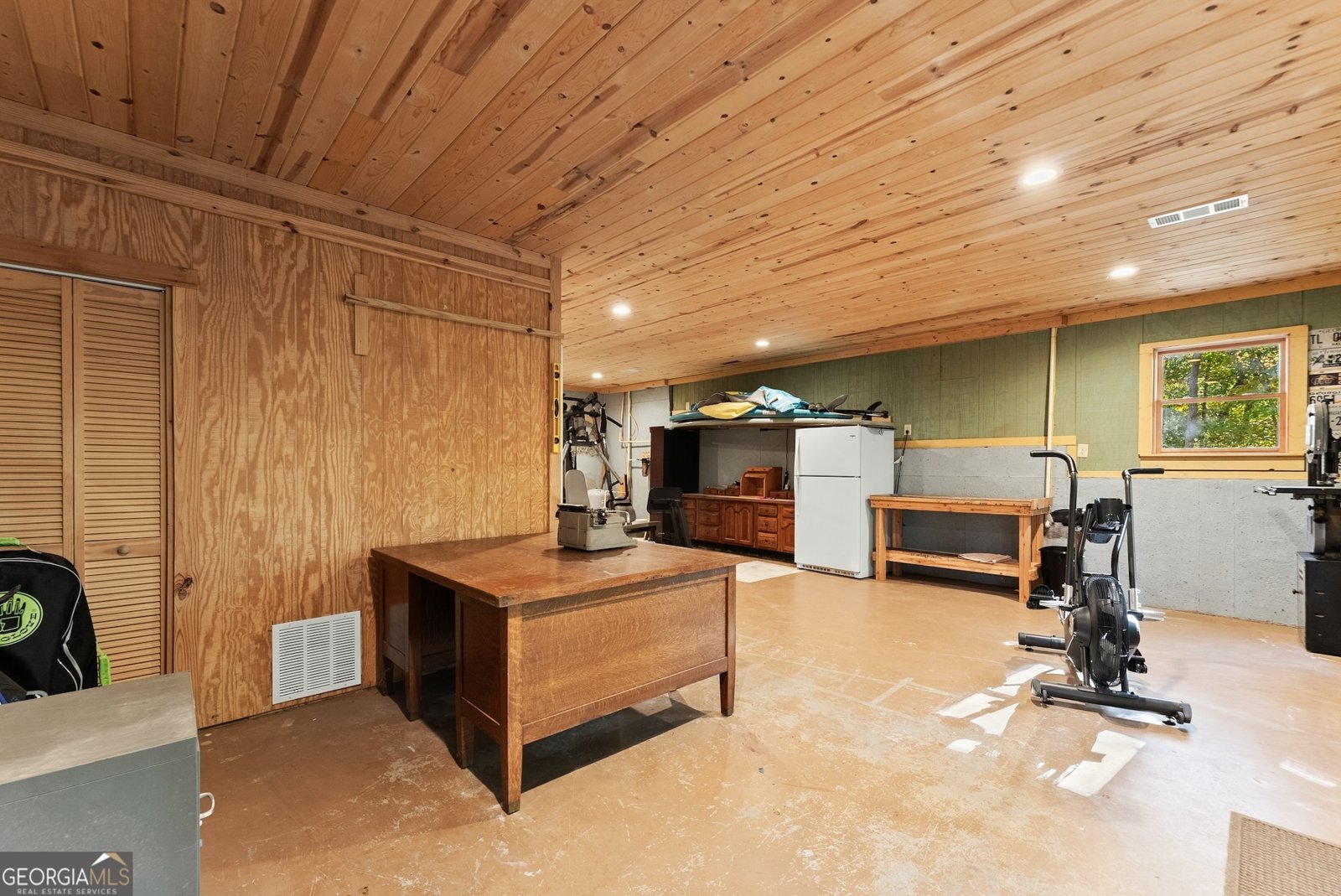 6187 Grants Ford Drive Gainesville - 32