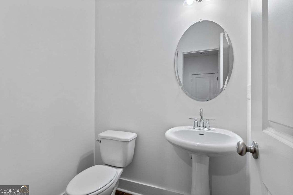 5317 RADFORD Loop Fairburn - 17