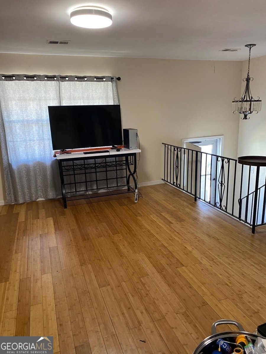 1025 Lynwood Place Forest Park - 5