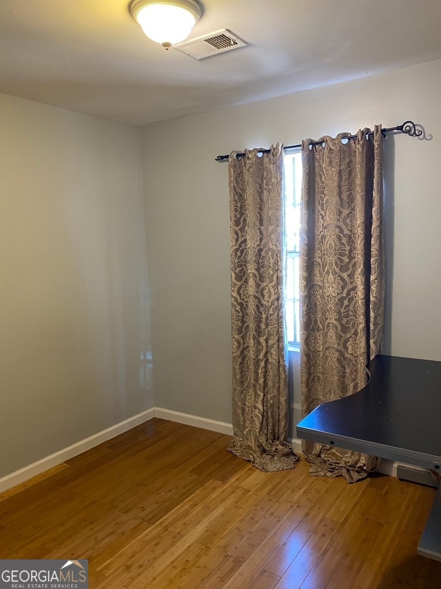 1025 Lynwood Place Forest Park - 7