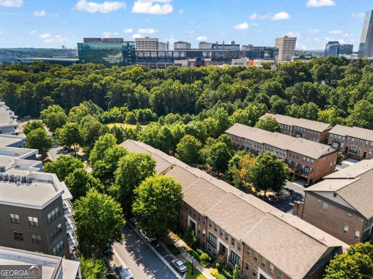 2560 Crescent Park Court Atlanta - 3