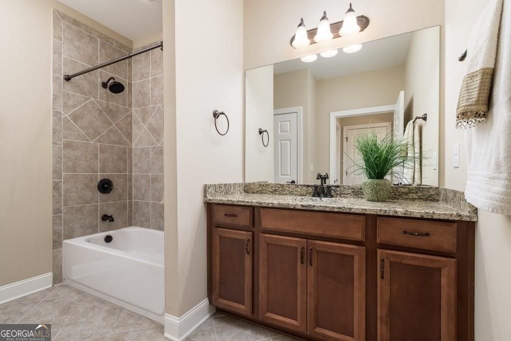320 Brookhaven Walk Johns Creek - 16