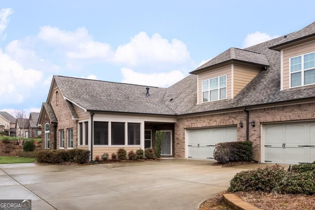 320 Brookhaven Walk Johns Creek - 2