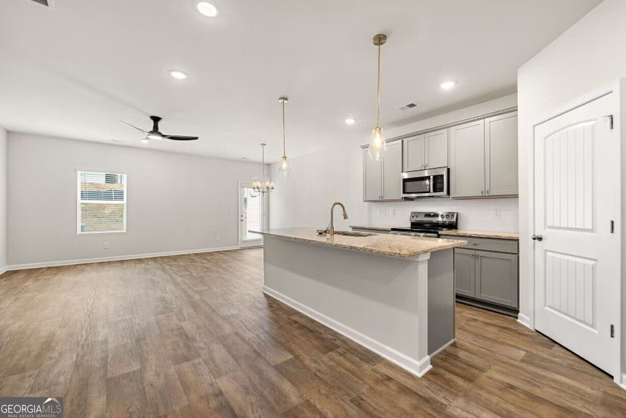 8363 Columbia Court Palmetto - 7