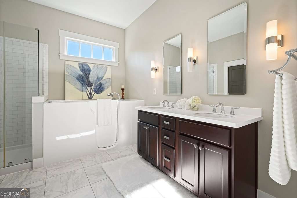215 Mcaffee Street Woodstock - 20