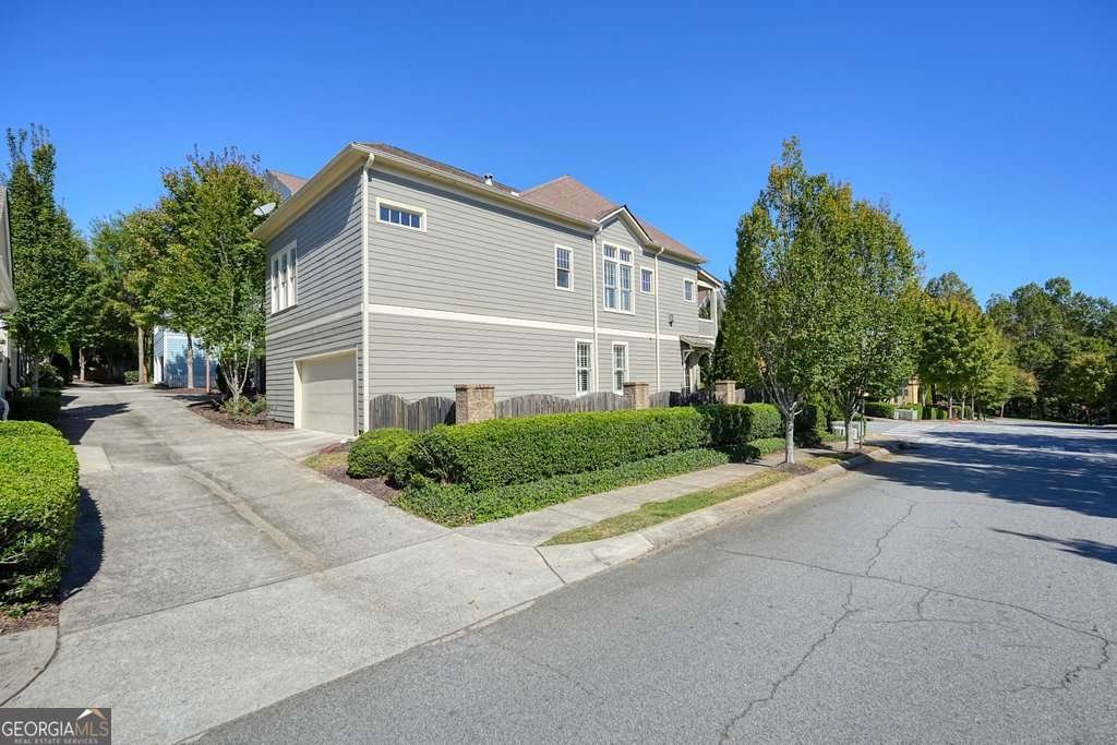 215 Mcaffee Street Woodstock - 36