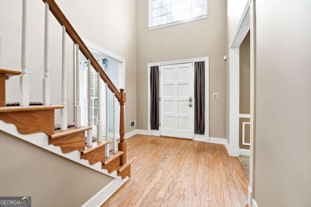 154 Waterloch Court Lawrenceville - 3