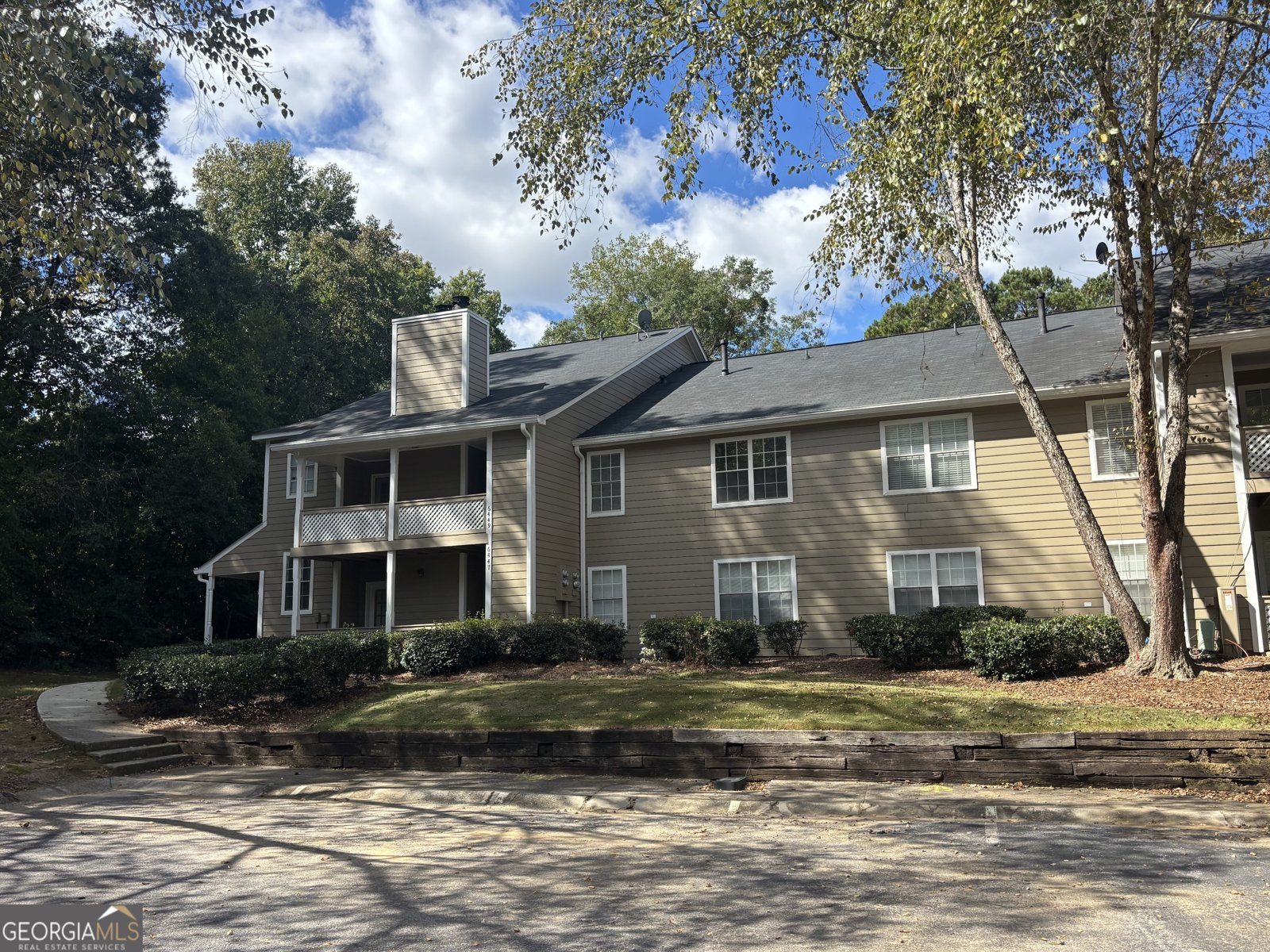 6449 Pinebark Way Morrow - 1