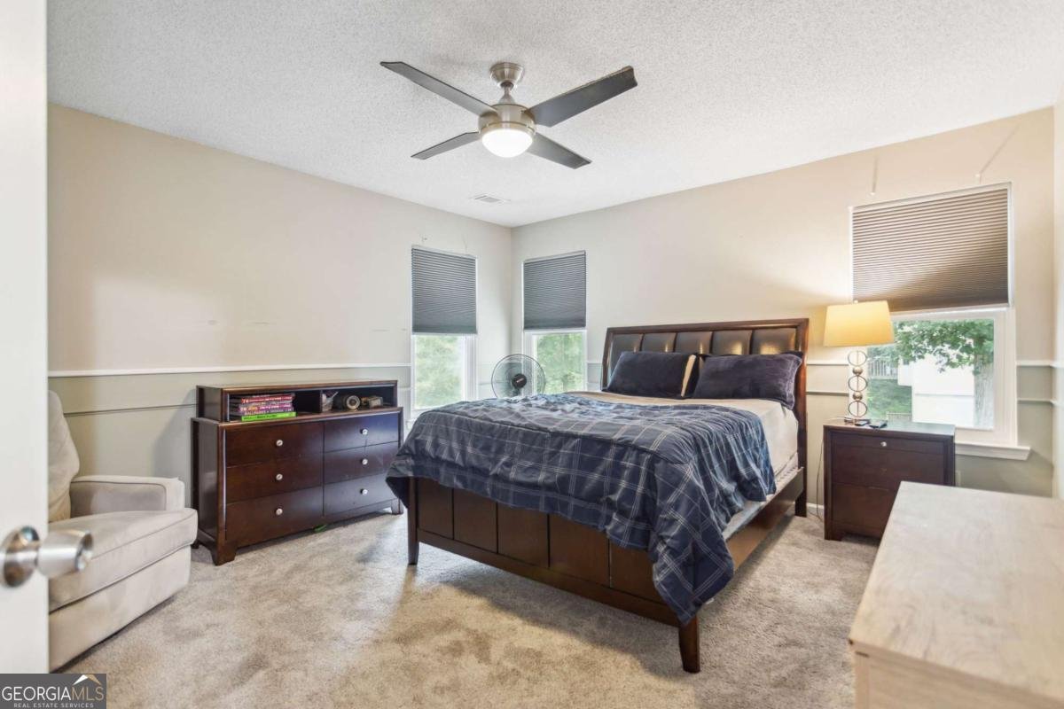 6430 Glen Drive Cumming - 34