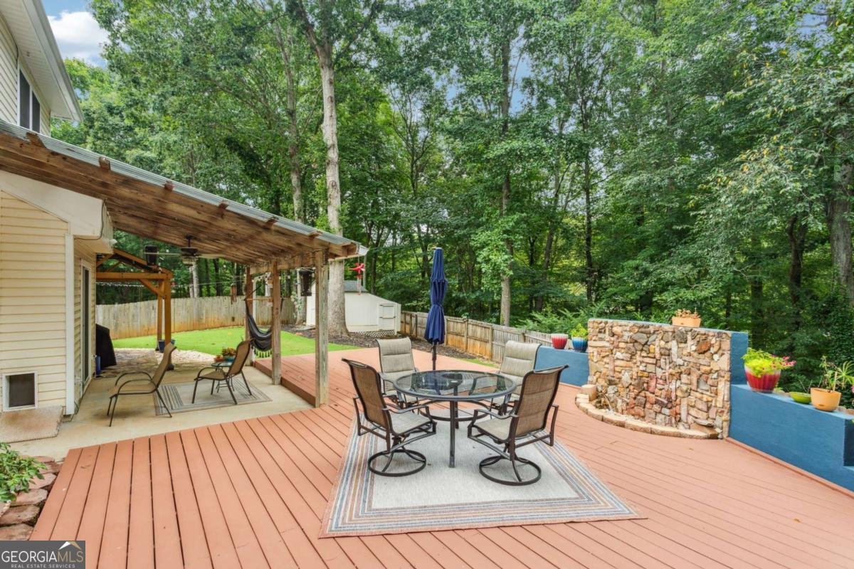 6430 Glen Drive Cumming - 39