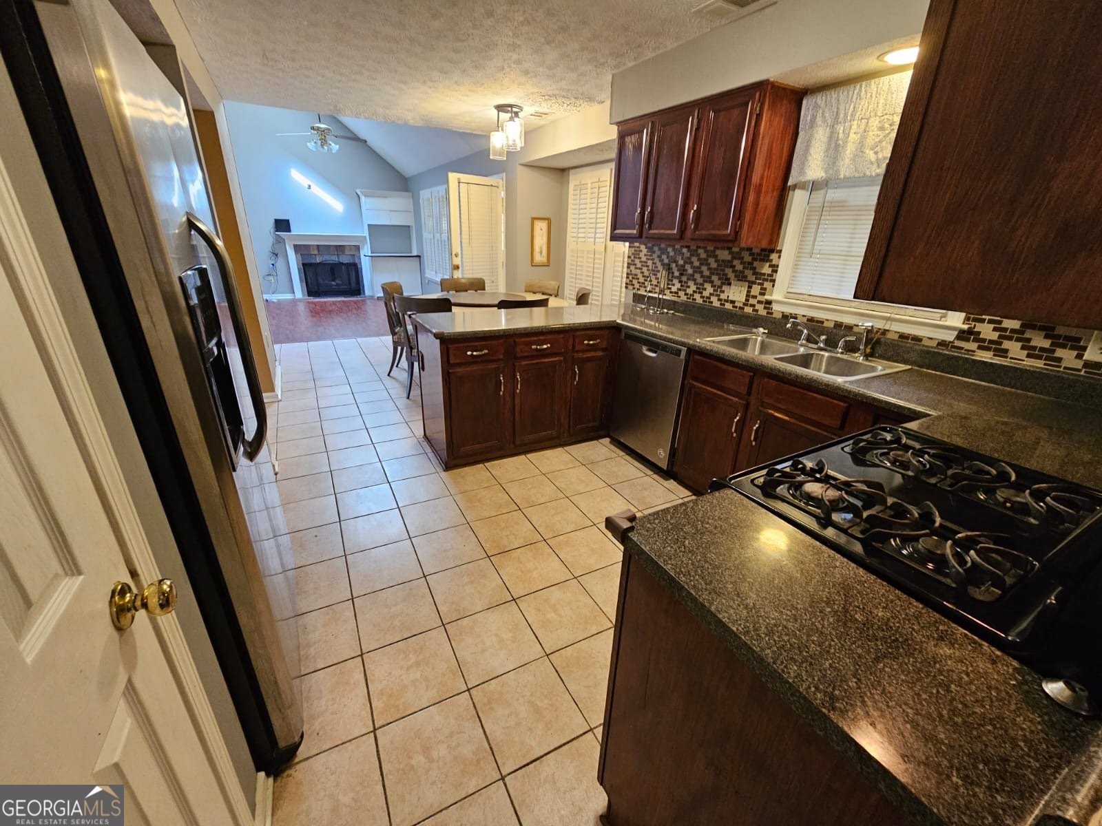 4933 Clubgreen Summit Stone Mountain - 3