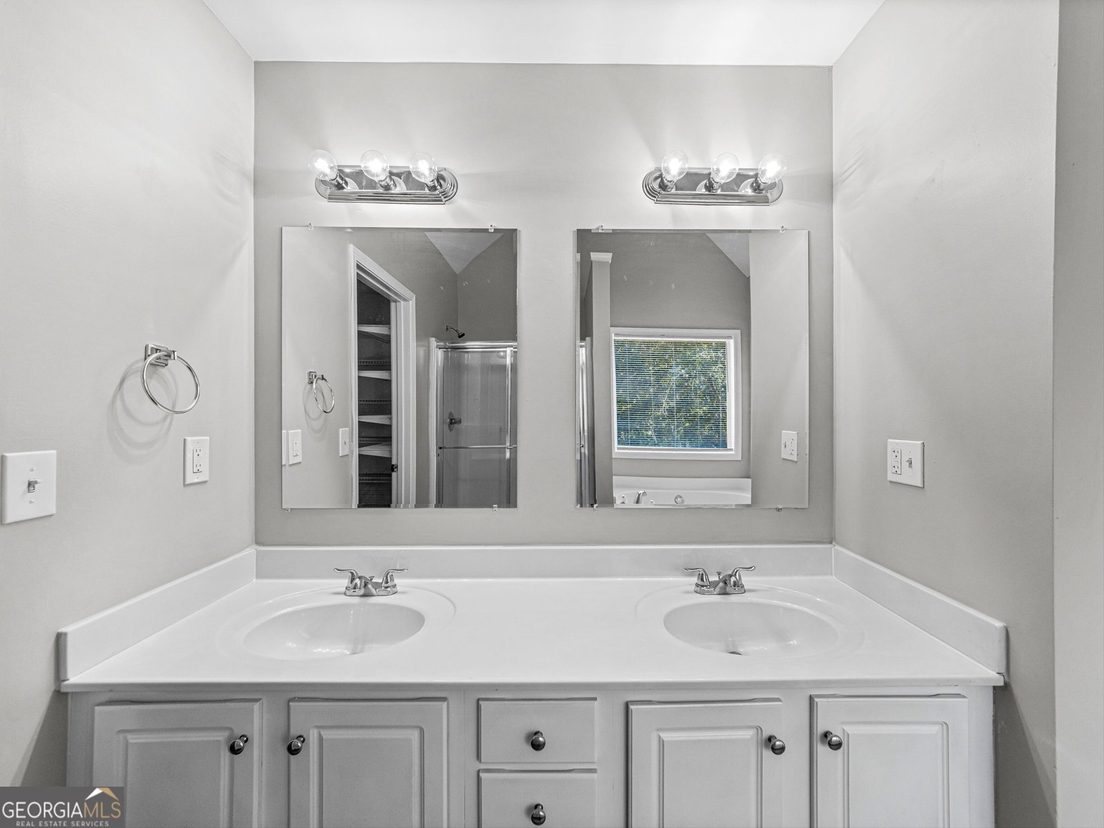 1215 Bridge Crest Drive Winder - 24
