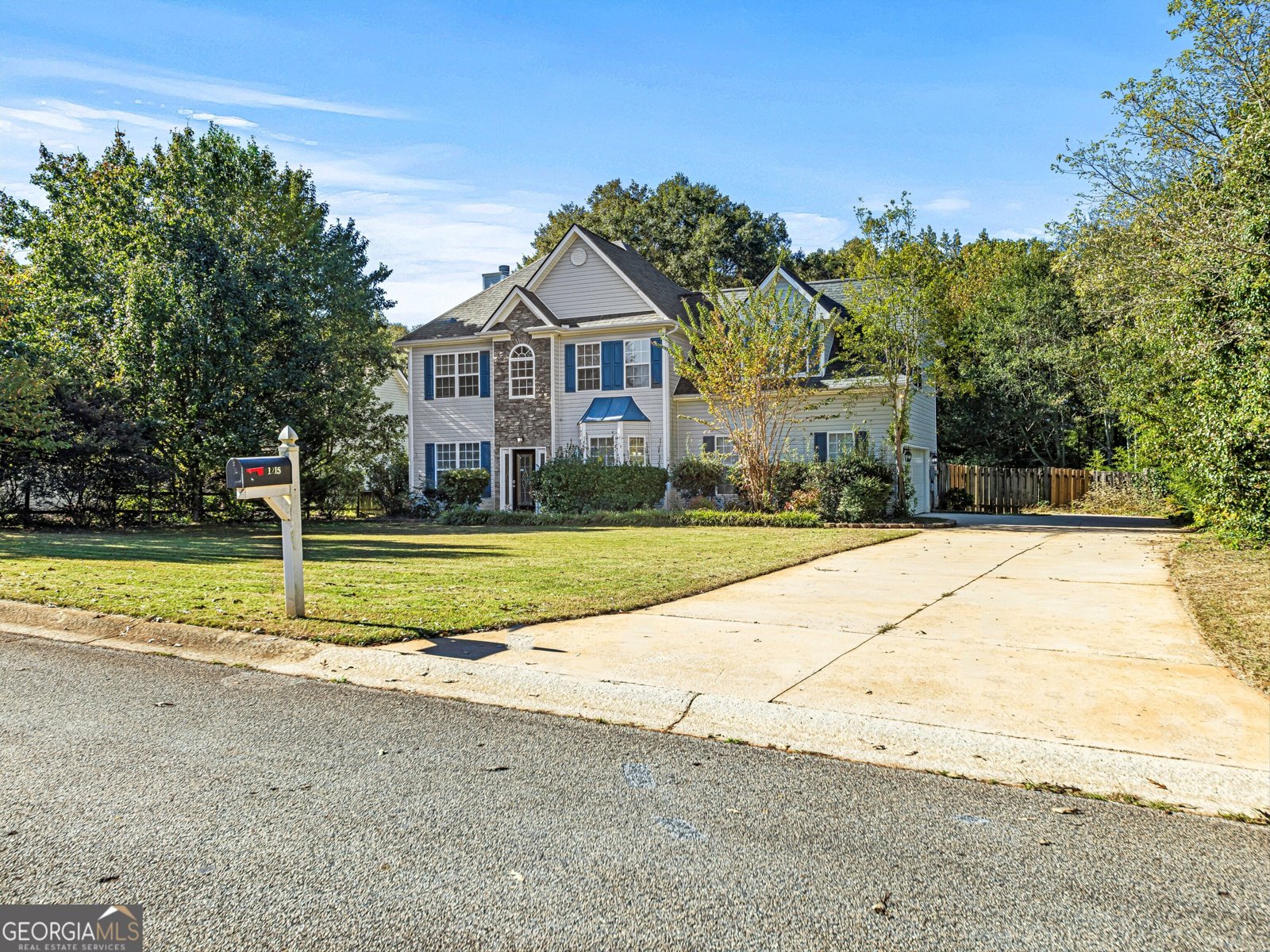 1215 Bridge Crest Drive Winder - 38