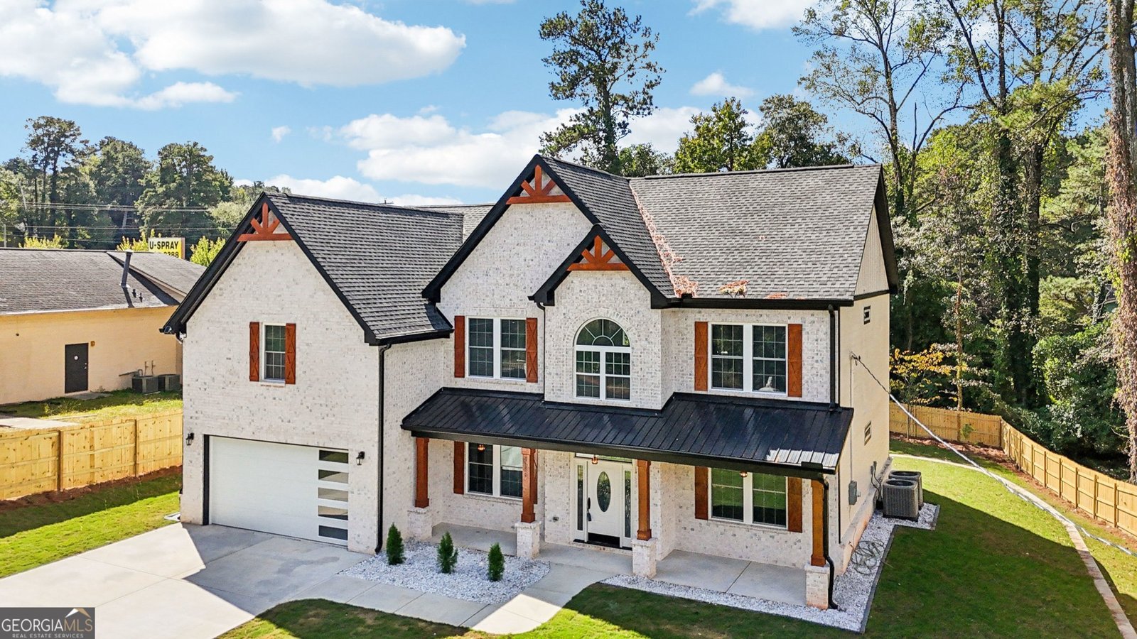 4656 Matterhorn Drive Lilburn - 27