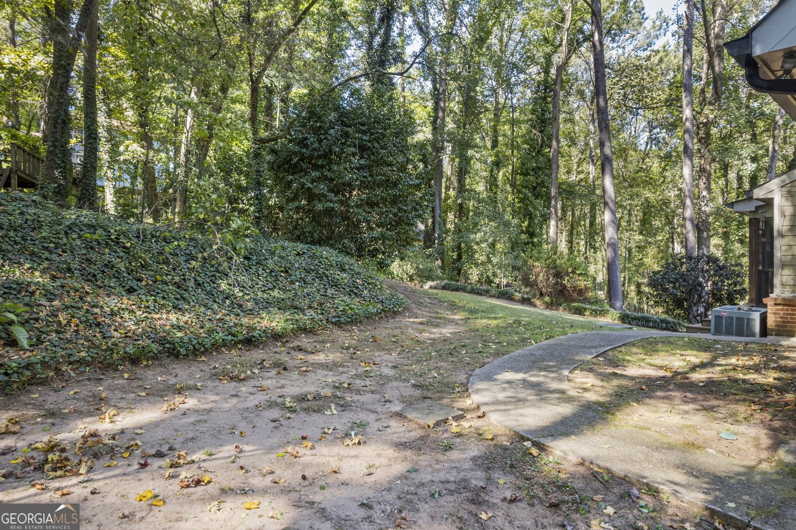 1461 Fox Forest Terrace Lilburn - 50