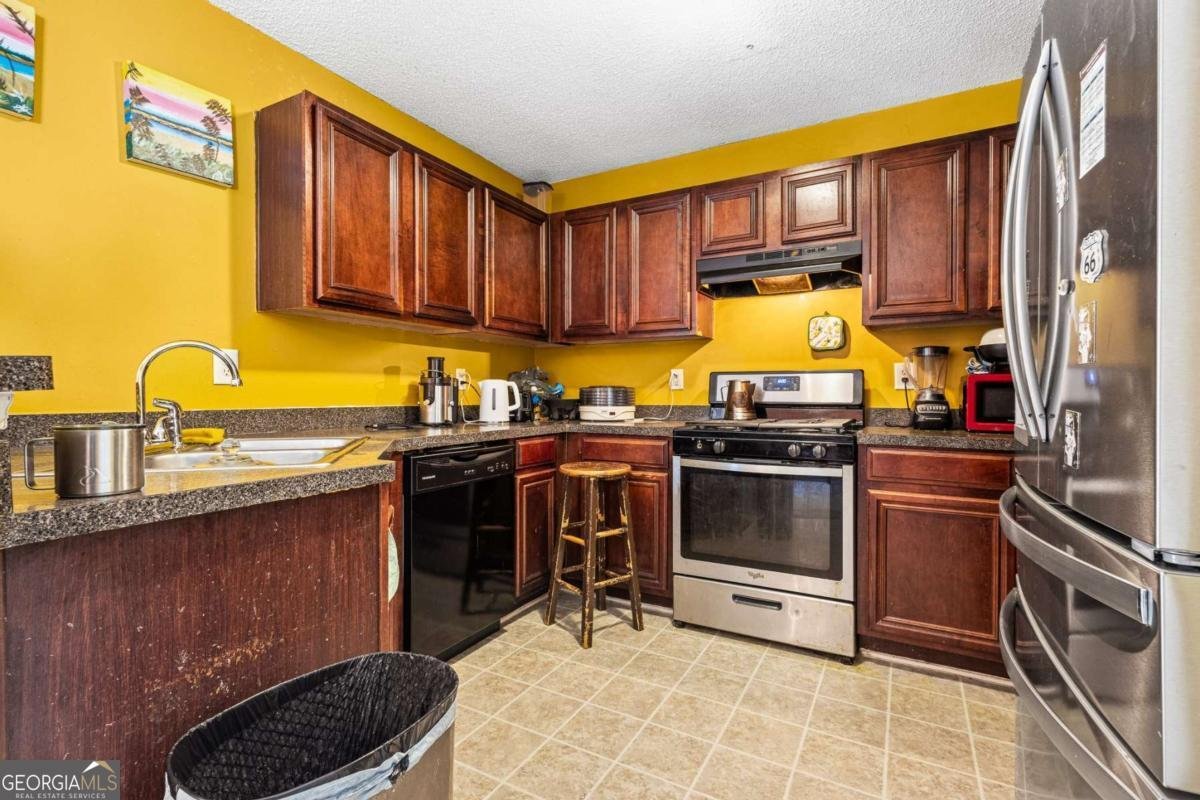 11599 Flemming Cove Drive Hampton - 13