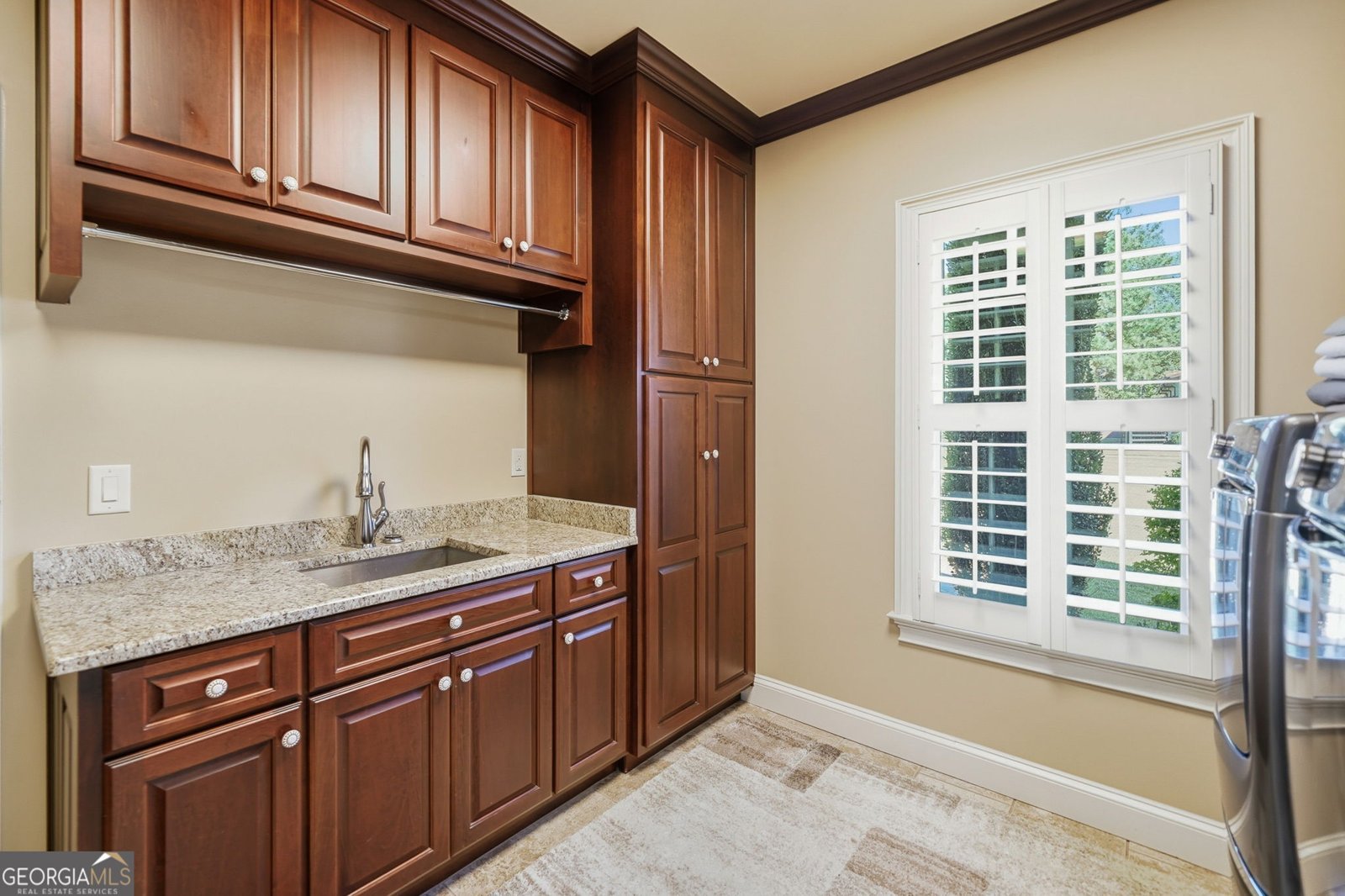 520 GADDIS Road Canton - 24