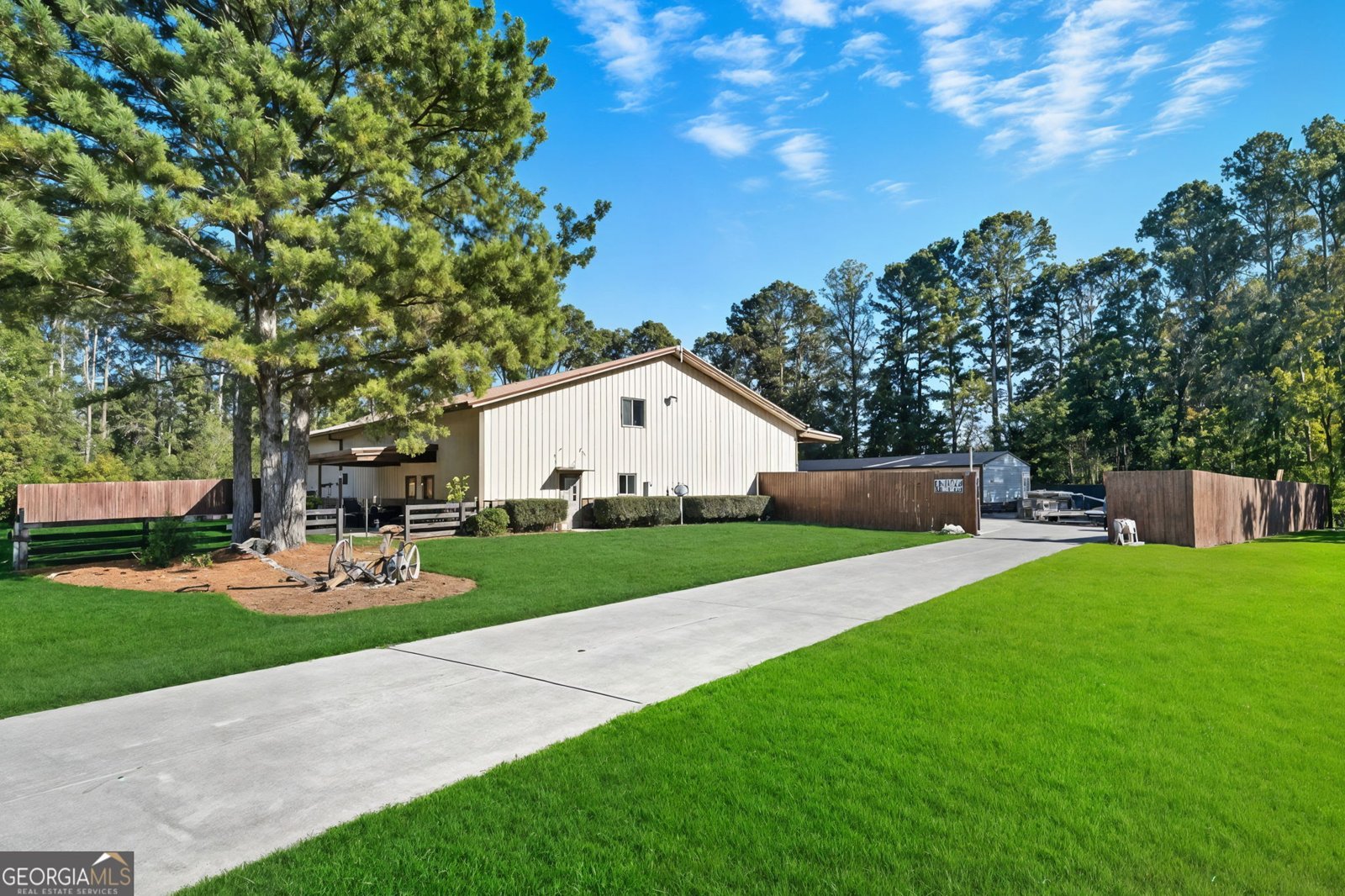 520 GADDIS Road Canton - 66