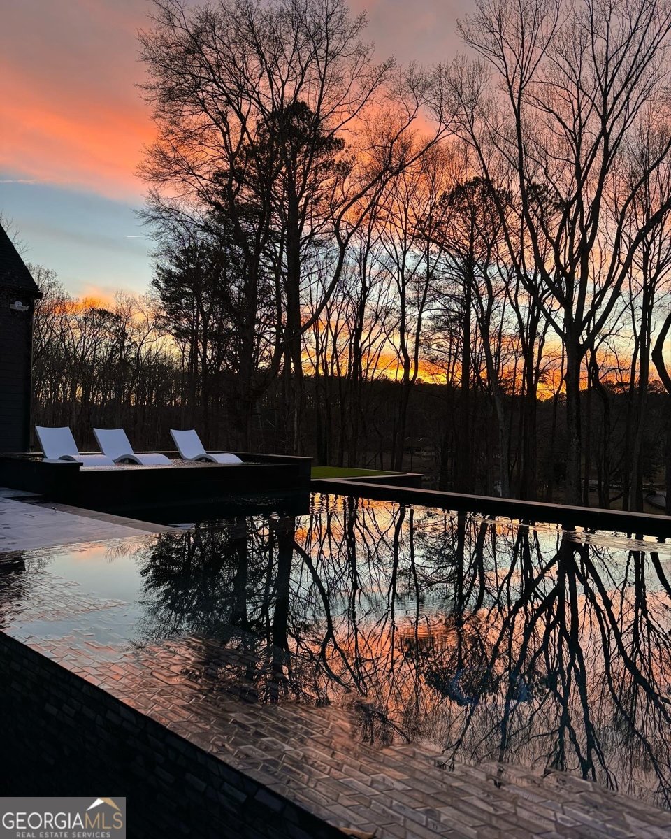 1510 Batesville Road Canton - 40