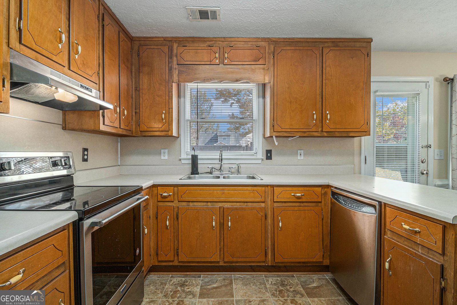 40 Willow Tree Terrace Covington - 12