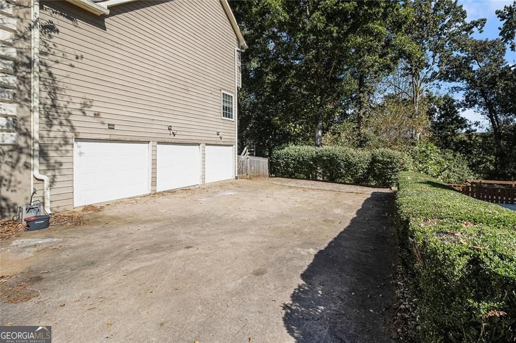 9216 Saddlebrook Way Douglasville - 2