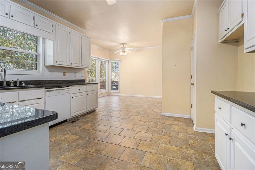 9216 Saddlebrook Way Douglasville - 9