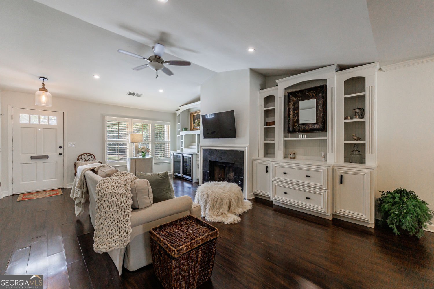 1836 Garden Court Brookhaven - 4