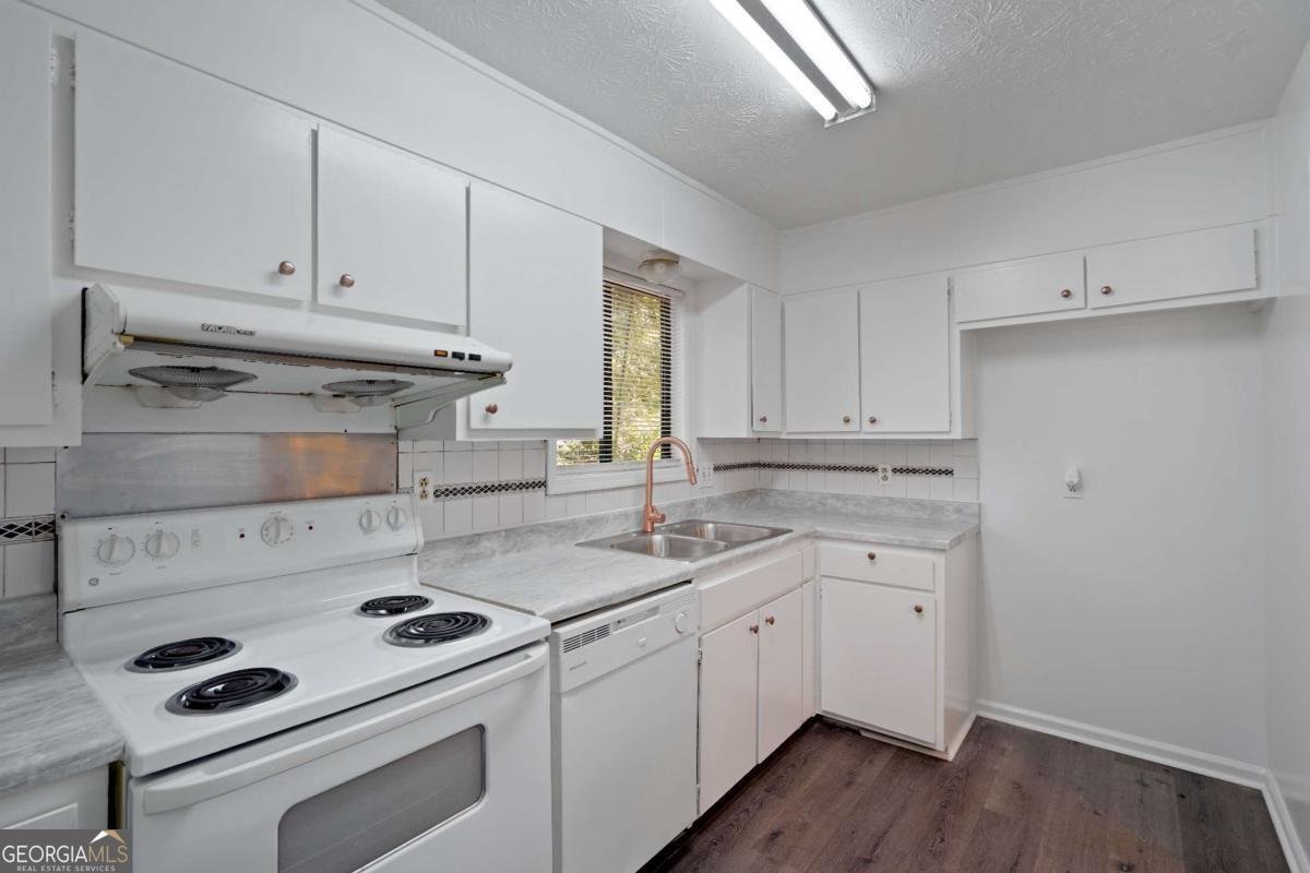 1596 Village Drive Norcross - 12