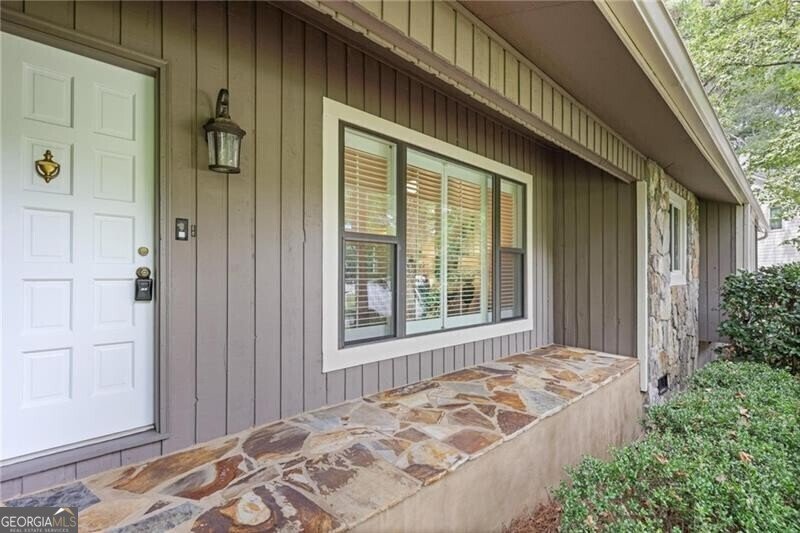 2792 Lansdowne Lane Atlanta - 2