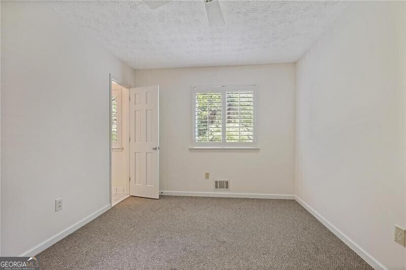 2792 Lansdowne Lane Atlanta - 23