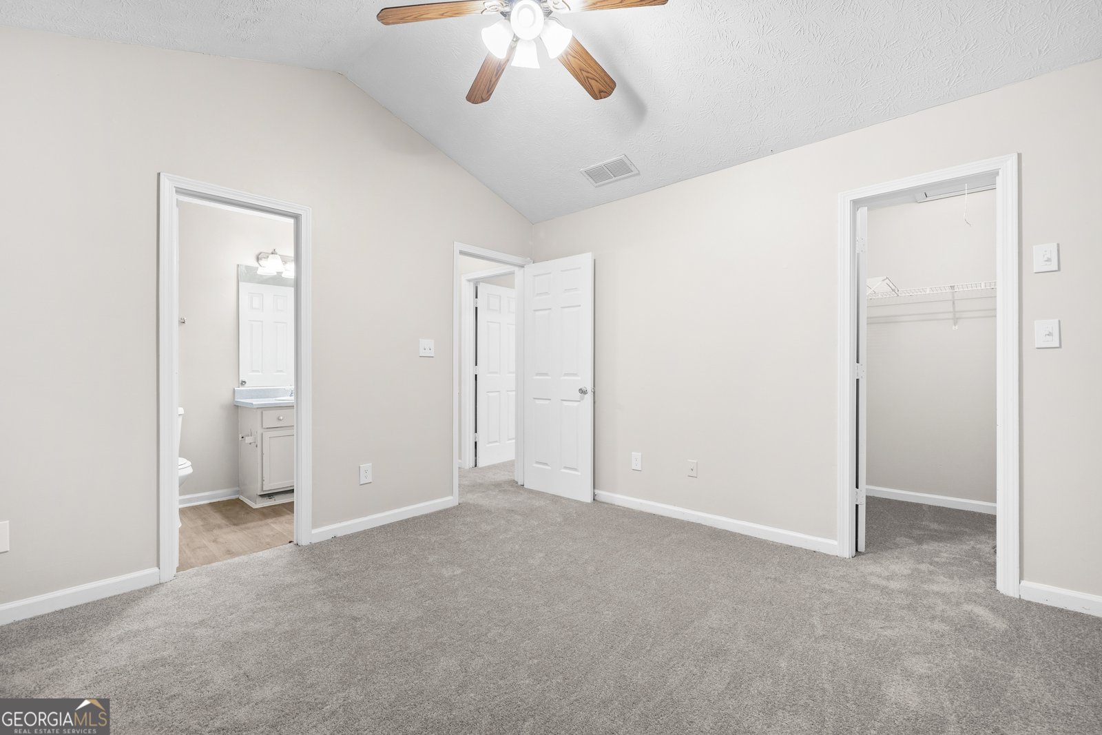 210 village Court Riverdale - 3