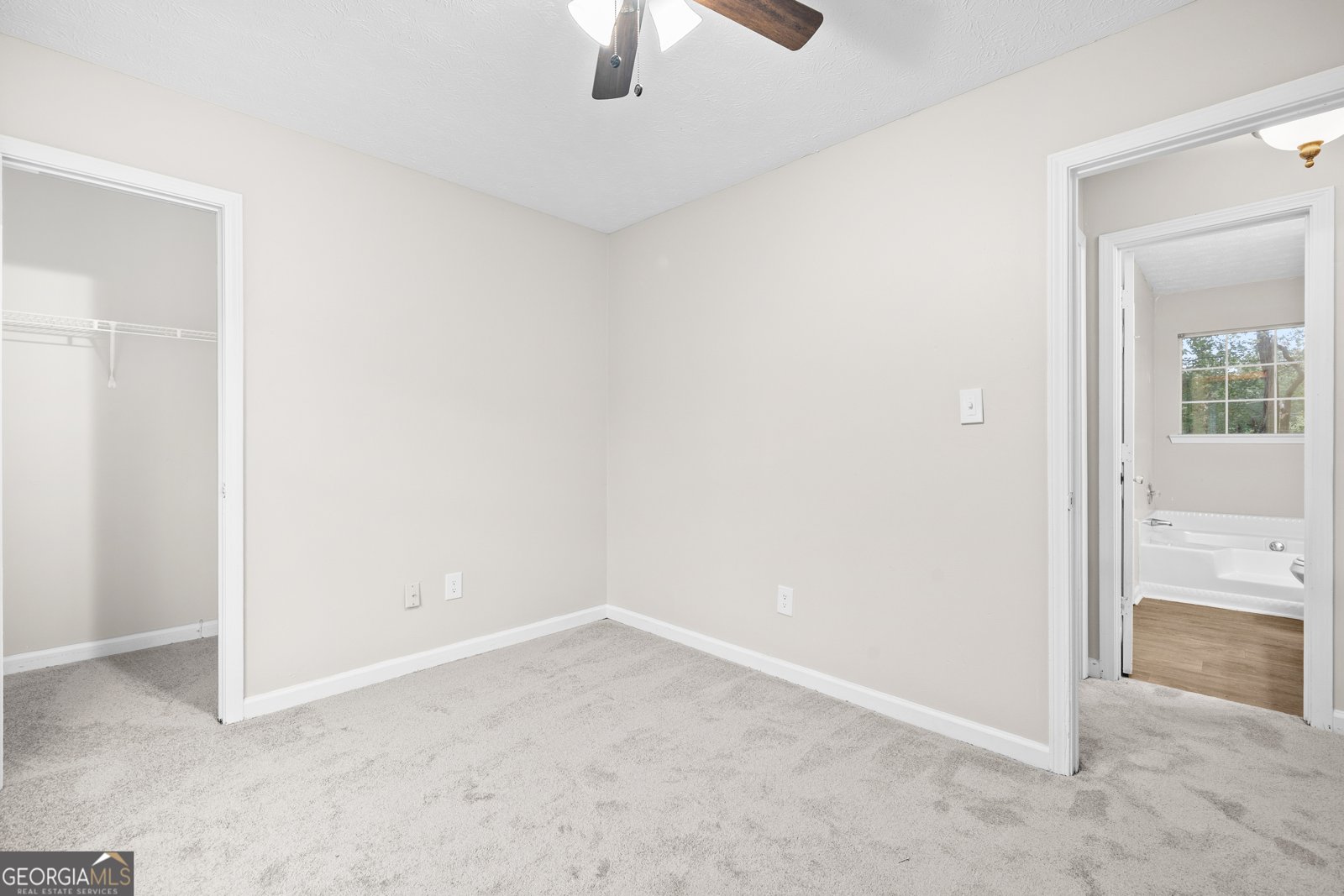 210 village Court Riverdale - 6