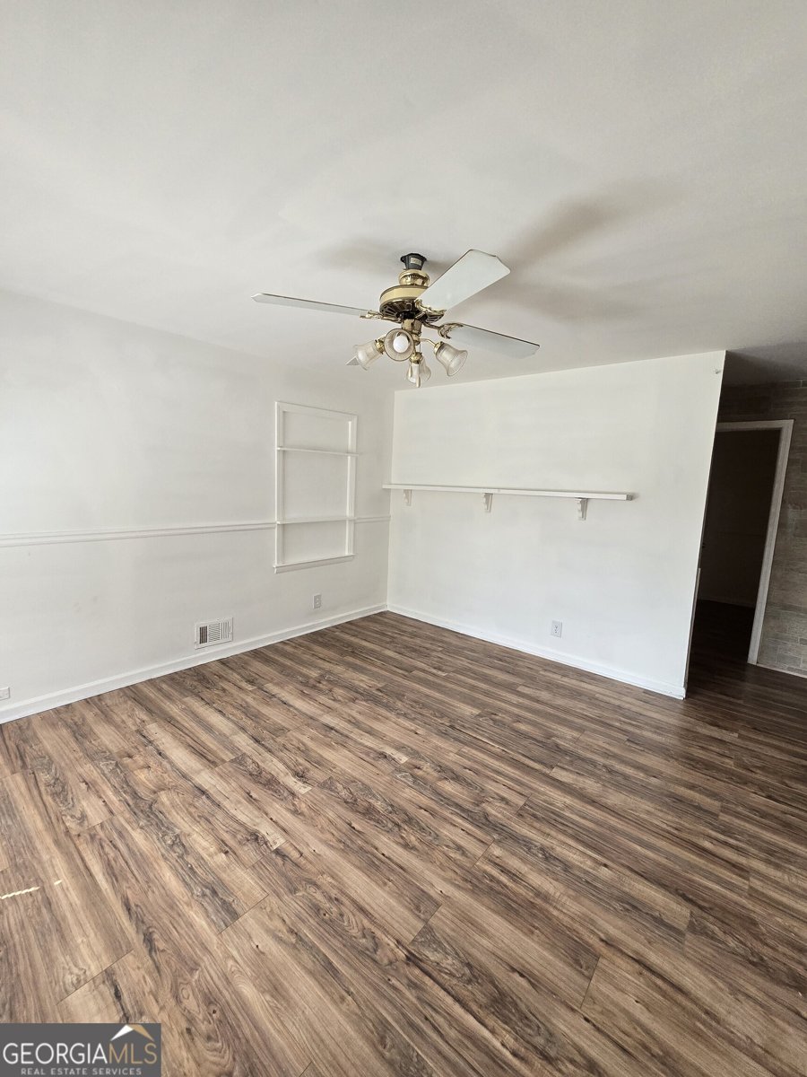 2850 MIDDLEBURG Drive Atlanta - 7