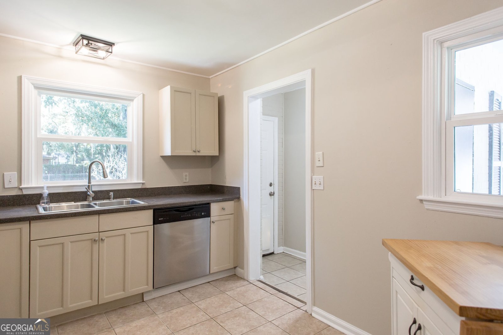 217 Norwich Street Brunswick - 10