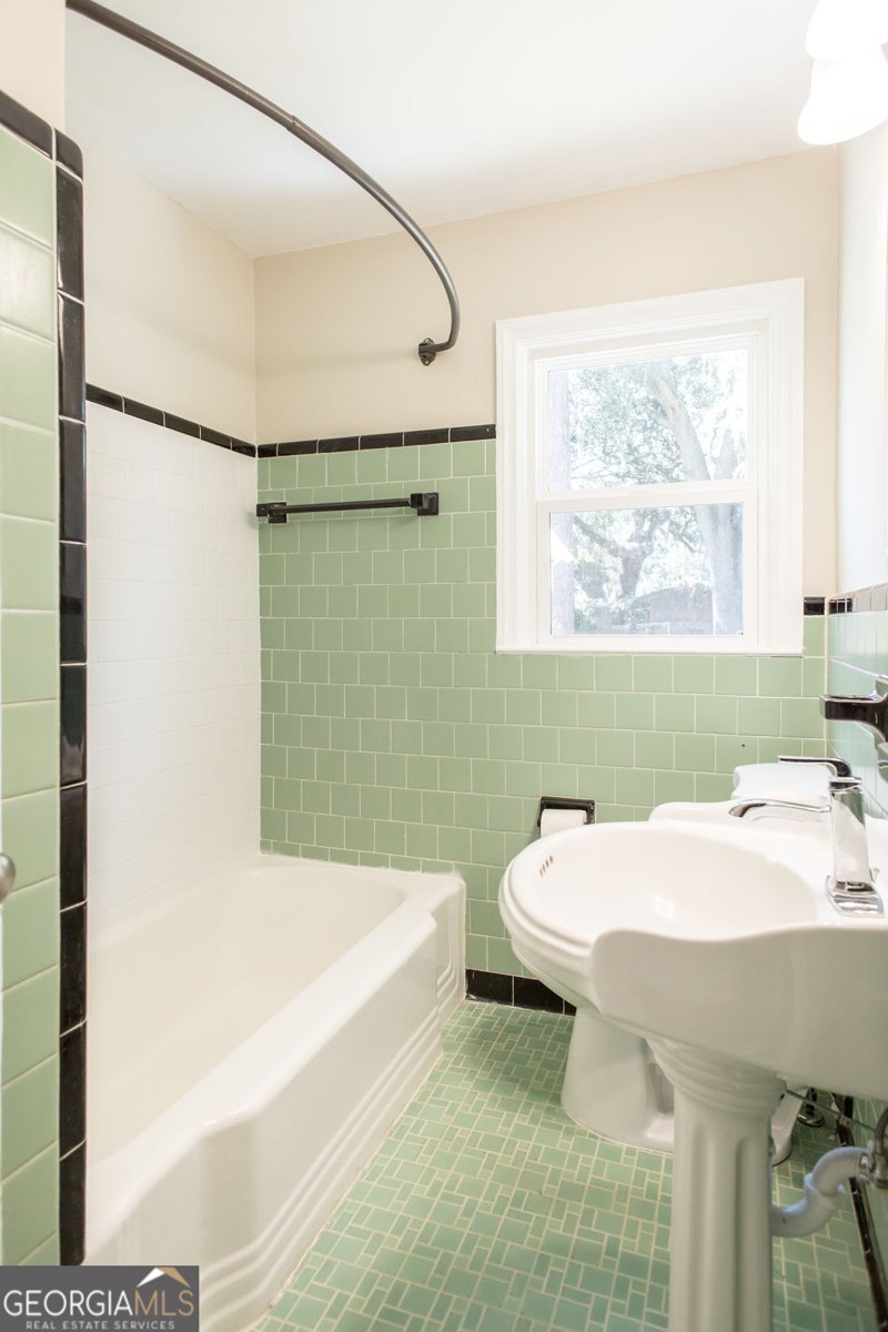 217 Norwich Street Brunswick - 23