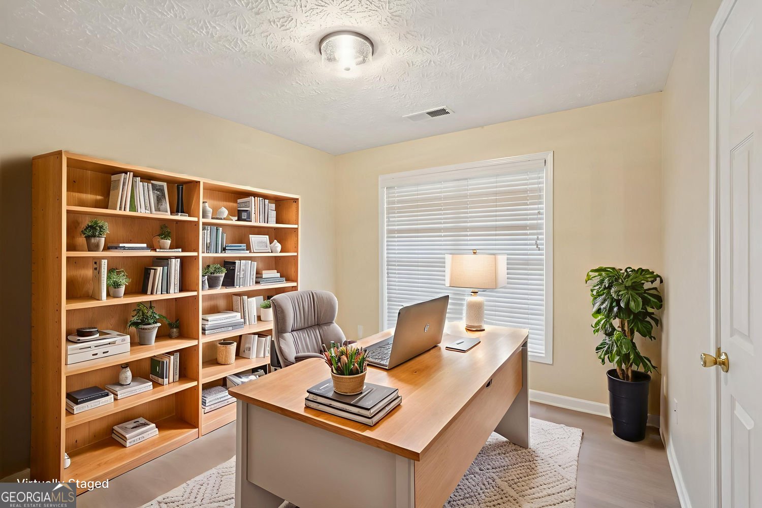 1905 Cedar Walk Lane Conley - 4