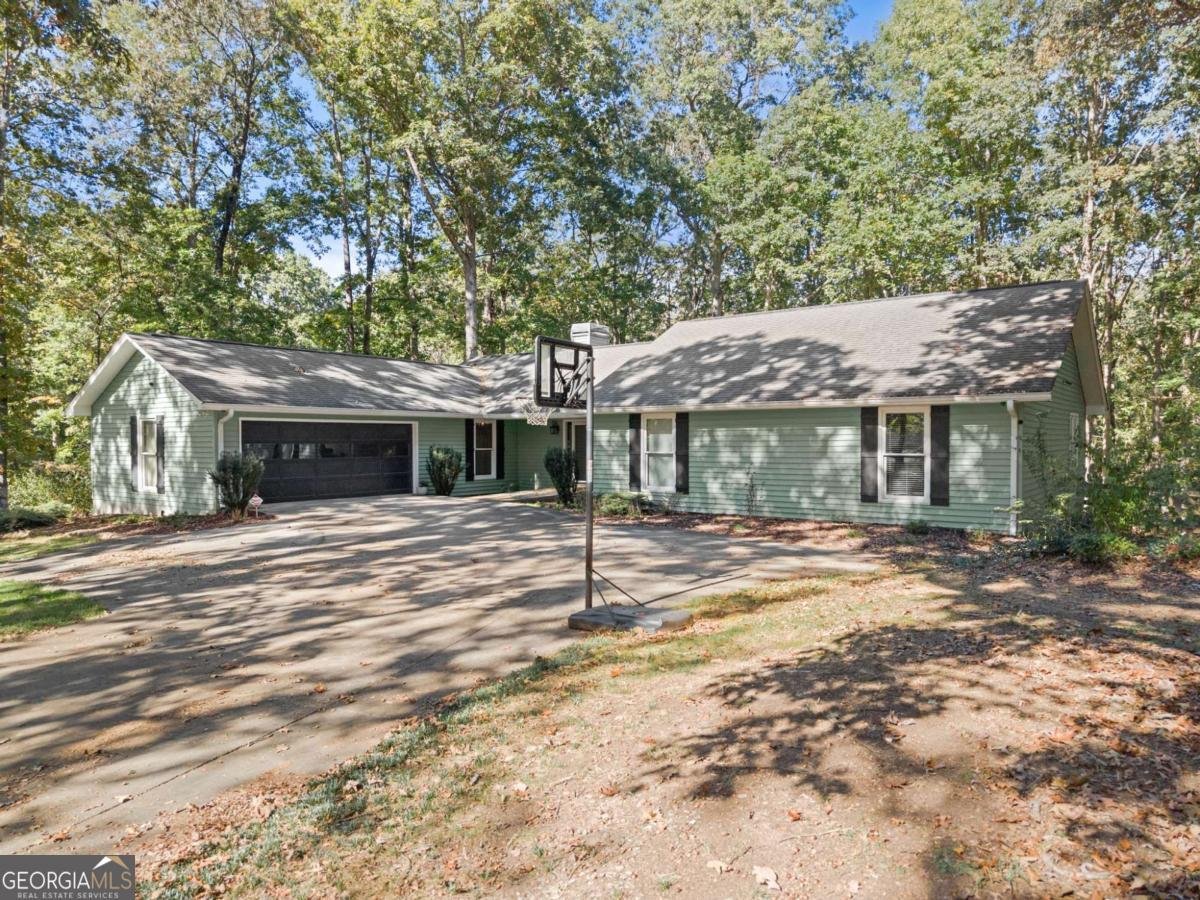 2856 Woodbriar Drive Gainesville - 19