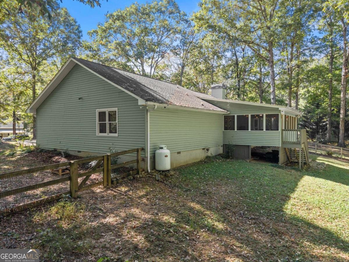 2856 Woodbriar Drive Gainesville - 2