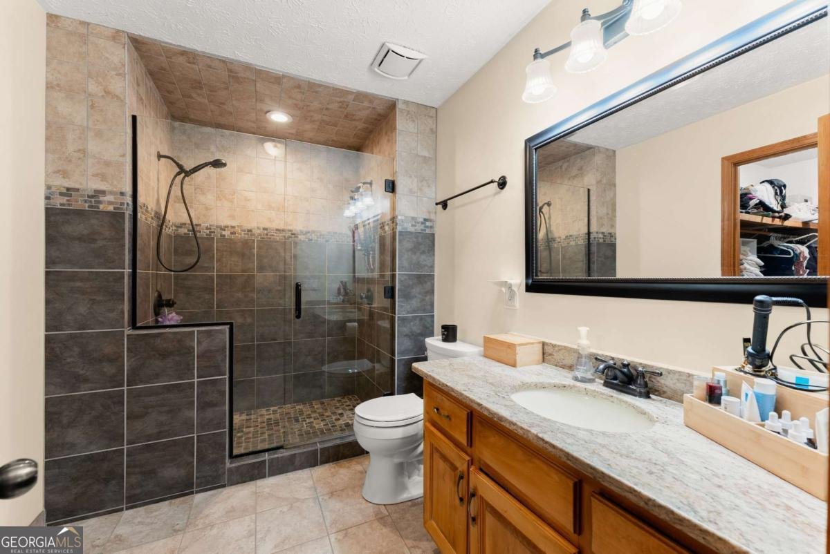 2856 Woodbriar Drive Gainesville - 25